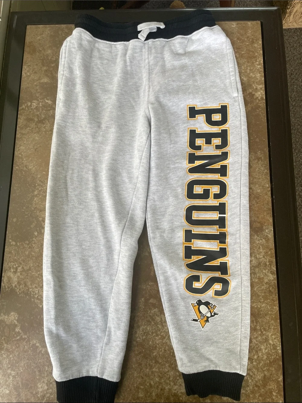 NHL Kids Pittsburgh Penguins Sweatpants Small(8)